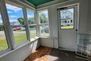 17 Bates St, Millinocket, ME 04462 - Photo 5