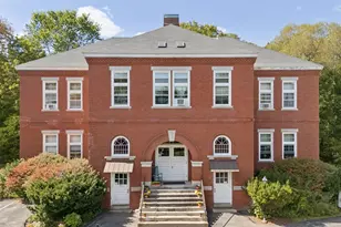 85 Middle St, Hallowell, ME 04347 - Photo 29