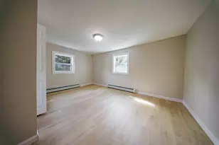 71 Pearl St, Bath, ME 04530 - Photo 5