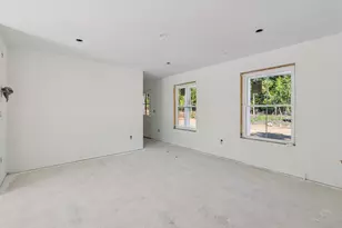 53 Lochwood Dr, Gorham, ME 04038 - Photo 5