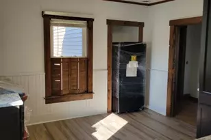 49 W Broadway, Lincoln, ME 04457 - Photo 3