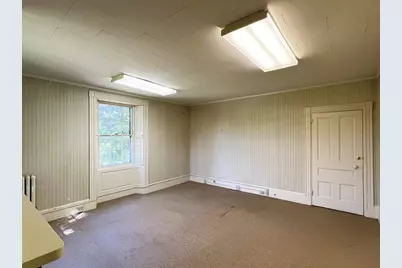 8 Crosby Street, Augusta, ME 04330 - Photo 33