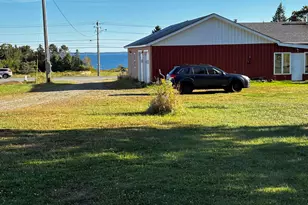 361 W Main St, Searsport, ME 04974 - Photo 5