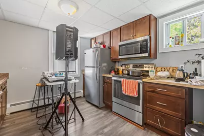 174 Bartlett Street, Lewiston, ME 04240 - Photo 31