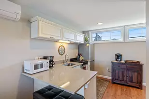 113 Perkins Cove Rd, Ogunquit, ME 03907 - Photo 11