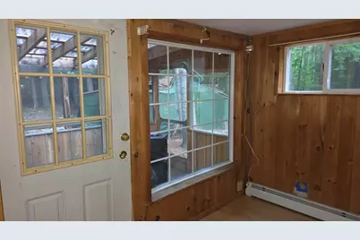 26 Front Avenue, Poland, ME 04274 - Photo 15