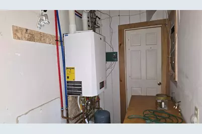 26 Front Avenue, Poland, ME 04274 - Photo 17