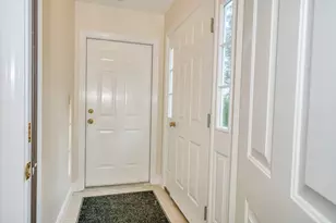 208 Congress St, Belfast, ME 04915 - Photo 15