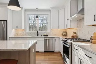 7 Washburn Farm Ln, Kittery, ME 03905 - Photo 13
