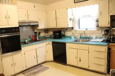 104 Pearl Street, Bangor, ME 04401 - Photo 5