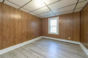 413-425 Cumberland St, Rumford, ME 04276 - Photo 23