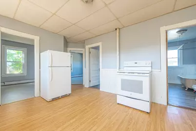 413-425 Cumberland Street, Rumford, ME 04276 - Photo 7