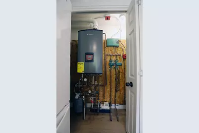 228 Water Street, Hallowell, ME 04347 - Photo 23