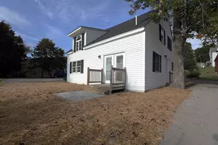 228 Water St, Hallowell, ME 04347 - Photo 3