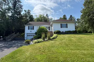 137 Fox St, Madawaska, ME 04756 - Photo 3