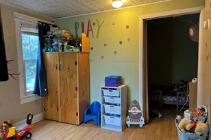 21 Pine St, Skowhegan, ME 04976 - Photo 13