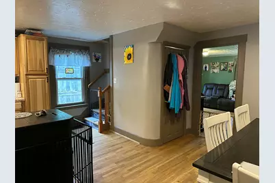 21 Pine Street, Skowhegan, ME 04976 - Photo 5