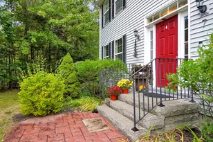 7 Stanley St, Old Orchard Beach, ME 04064 - Photo 7
