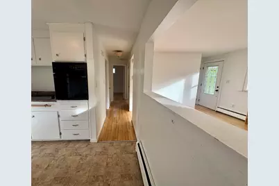 39 Morse Street, South Portland, ME 04106 - Photo 5