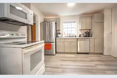 94 S Maple Street, Greenville, ME 04441 - Photo 21