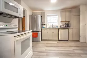 94 S Maple St, Greenville, ME 04441 - Photo 21