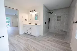 29 Pleasant St, Newcastle, ME 04553 - Photo 23