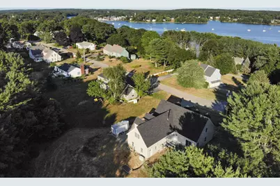 29 Pleasant Street, Newcastle, ME 04553 - Photo 53