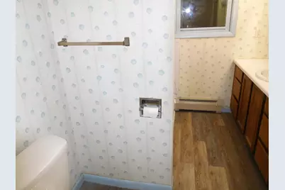 107 Riverside Drive, Mechanic Falls, ME 04256 - Photo 17