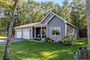 55 Somerset Pl, Topsham, ME 04086 - Photo 1
