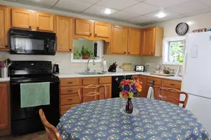 17 Baker St, Clinton, ME 04927 - Photo 9