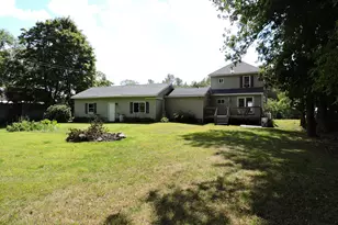 17 Baker St, Clinton, ME 04927 - Photo 25