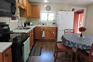 17 Baker St, Clinton, ME 04927 - Photo 7