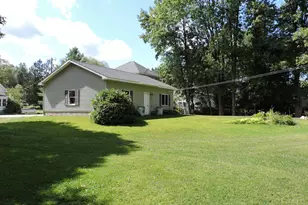 17 Baker St, Clinton, ME 04927 - Photo 31