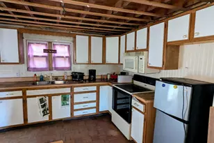 16 Trestle Rd, Medford, ME 04463 - Photo 5