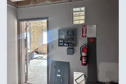 637 Minot Avenue, Auburn, ME 04210 - Photo 13