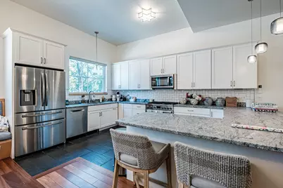 90 Main Street, Yarmouth, ME 04096 - Photo 17