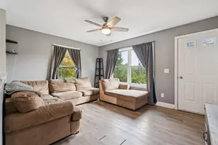 60 Back Bryant Rd, Buckfield, ME 04220 - Photo 9