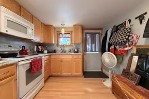 31 Delmont St, Presque Isle, ME 04769 - Photo 5