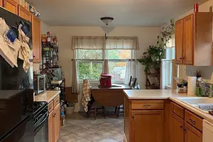 32 Alton Ave, Ellsworth, ME 04605 - Photo 5