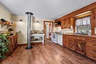 772 Prescott Rd, Manchester, ME 04351 - Photo 5