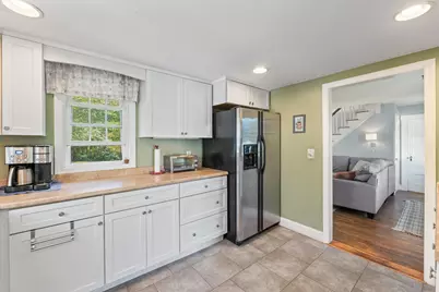 18 Governor Hill Road, Eliot, ME 03903 - Photo 7