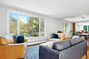 69 Falmouth Rd, Falmouth, ME 04105 - Photo 9