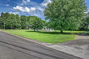 175-179 Maple Ave, Farmington, ME 04938 - Photo 25