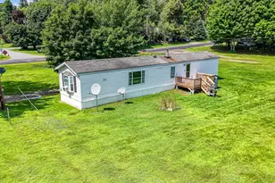 175-179 Maple Ave, Farmington, ME 04938 - Photo 21