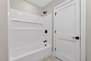 30 Fairway Commons Dr, Gorham, ME 04038 - Photo 29