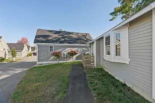 994 Portland Rd, Saco, ME 04072 - Photo 3