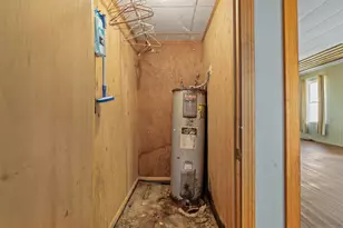 745 Main St, Monmouth, ME 04259 - Photo 11