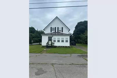 9 Maple Street, East Millinocket, ME 04430 - Photo 3