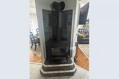 19 Pine Street, East Millinocket, ME 04430 - Photo 29