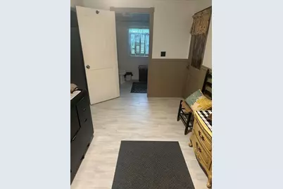 19 Pine Street, East Millinocket, ME 04430 - Photo 5